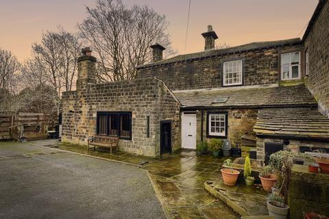 Netherlands Avenue, Bradford BD12