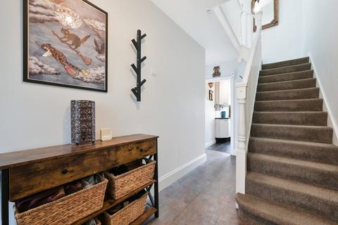 undefined, Hillcross Avenue, Morden SM4