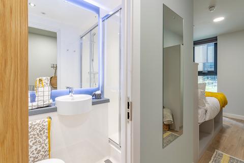 undefined, Copper En Suite at The Refinery, 6 Bingley Street LS3