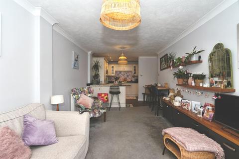 2 bedroom apartment for sale, Emerald Quay, Shoreham-By-Sea