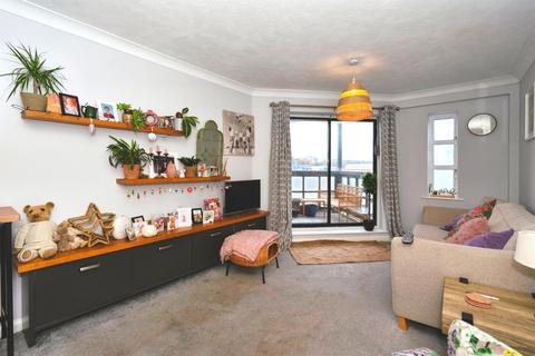 2 bedroom apartment for sale, Emerald Quay, Shoreham-By-Sea