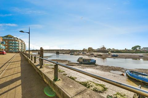 2 bedroom ground floor flat for sale, Broad Reach Mews, Shoreham-By-Sea