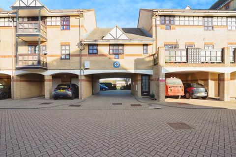 2 bedroom apartment for sale, Emerald Quay, Shoreham-By-Sea