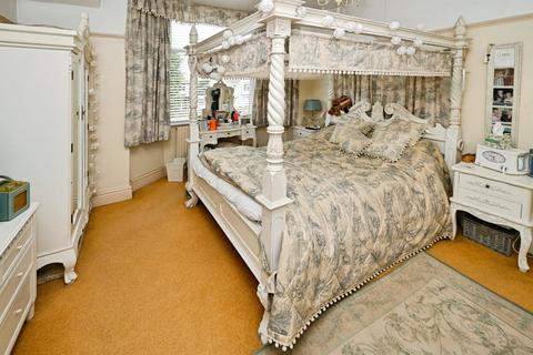 4 bedroom detached house for sale, Winthorpe Avenue, Skegness
