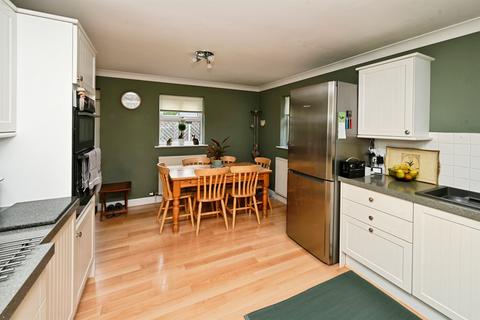 4 bedroom detached house for sale, Sapphire Close, Orby, Skegness