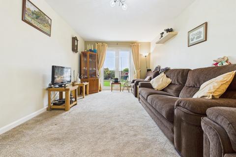 4 bedroom detached bungalow for sale, Elliott Way, Chapel St. Leonards, Skegness