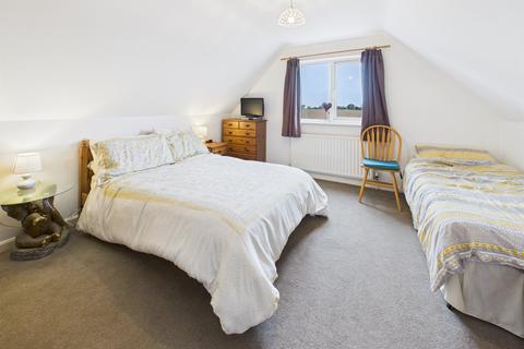 4 bedroom detached bungalow for sale, Elliott Way, Chapel St. Leonards, Skegness