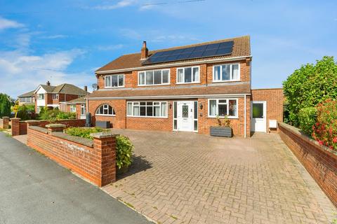 5 bedroom detached house for sale, Cambridge Road, Stamford