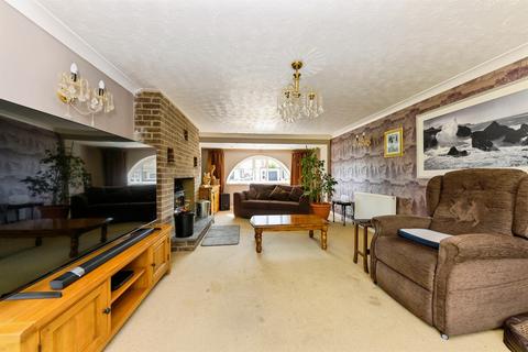 5 bedroom detached house for sale, Cambridge Road, Stamford