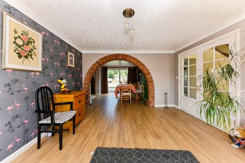 5 bedroom detached house for sale, Cambridge Road, Stamford