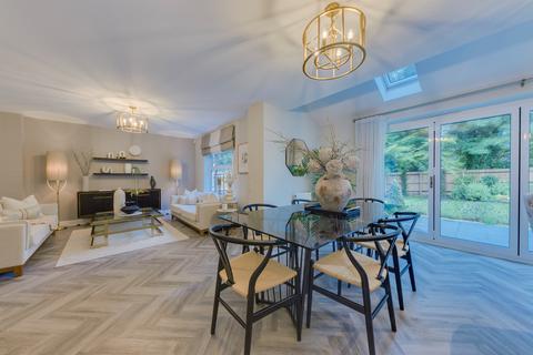 5 bedroom detached house for sale, Orchard Close, Ketton, Stamford