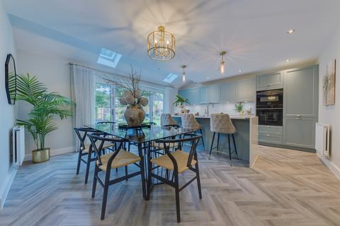 5 bedroom detached house for sale, Orchard Close, Ketton, Stamford