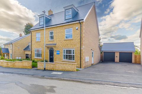 5 bedroom detached house for sale, Orchard Close, Ketton, Stamford