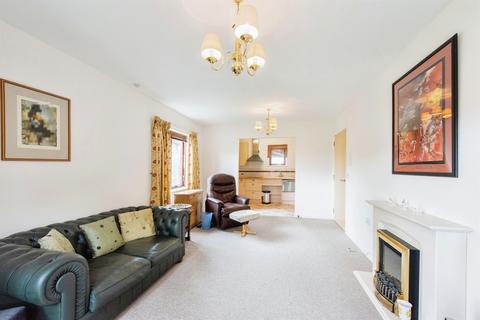 2 bedroom ground floor flat for sale, Thompson Close, Haughley, Stowmarket