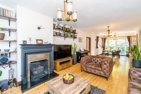 undefined, Bassett Dale, Southampton