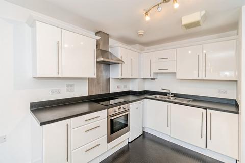 2 bedroom flat for sale, High Street, Southampton