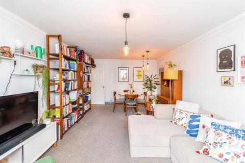 2 bedroom flat for sale, Archers Road, SOUTHAMPTON