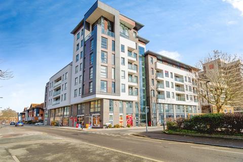 undefined, College Street, SOUTHAMPTON
