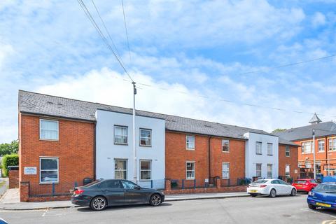 Lincoln Street, Swindon