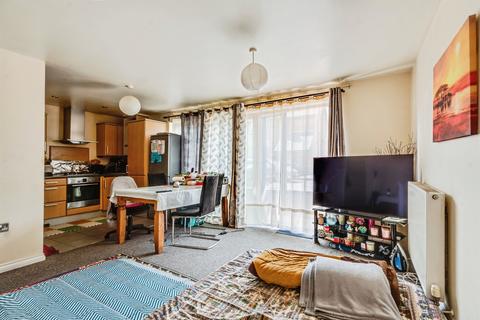 undefined, Lincoln Street, Swindon