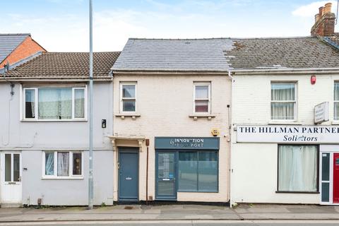 undefined, Victoria Road, Swindon