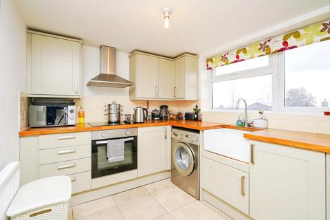 undefined, Victoria Road, Swindon