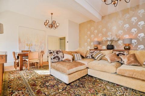 3 bedroom apartment for sale, Butts Lane, Egglescliffe, Stockton-On-Tees