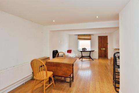 2 bedroom terraced house for sale, Swan Terrace, Stony Stratford, Milton Keynes