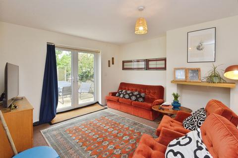 3 bedroom detached house for sale, Main Street, Cosgrove, Milton Keynes