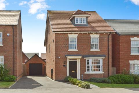 4 bedroom detached house for sale, Newcome Street, Hanslope, Milton Keynes