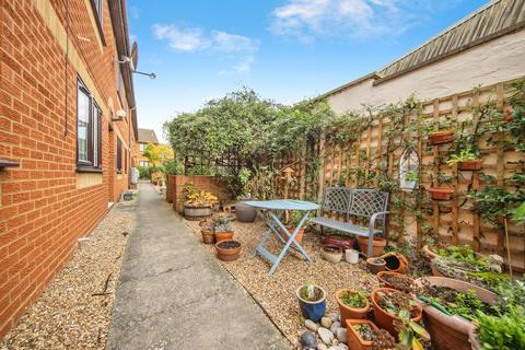 undefined, Weavers Court, Sudbury