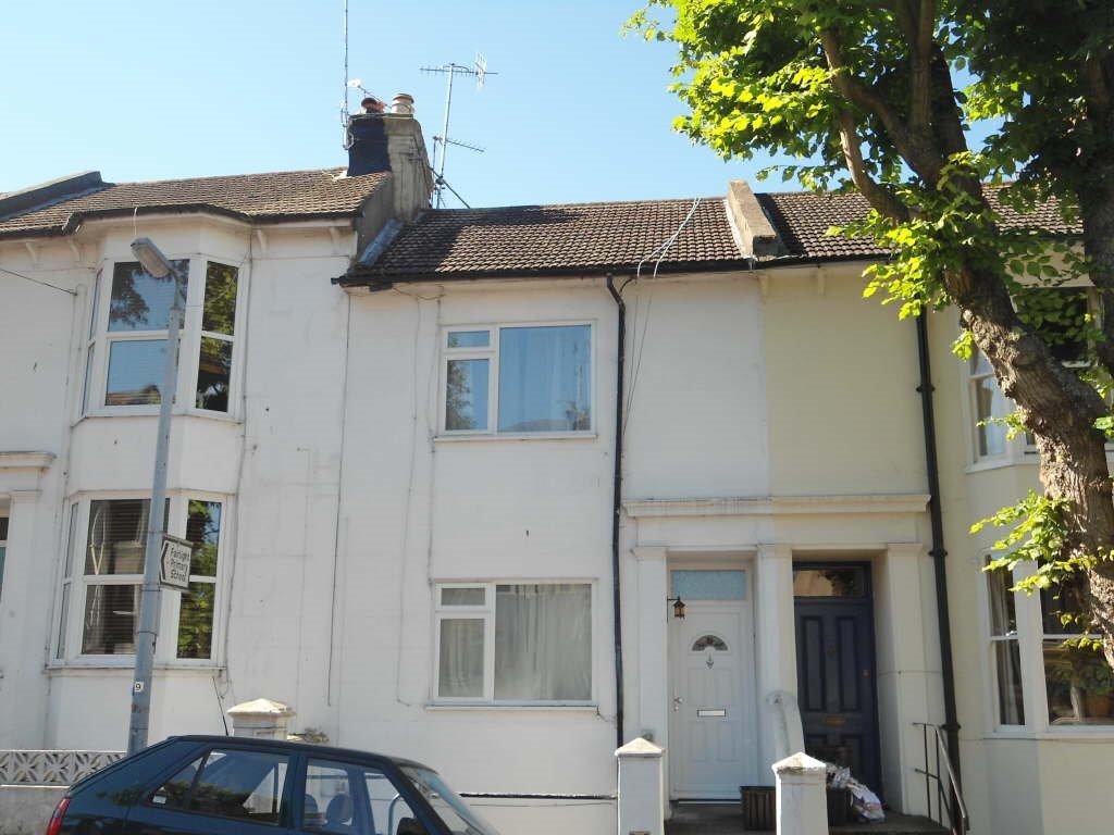 2 Bed Furnished Maisonette