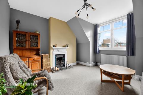 undefined, Cedar Road, Sutton