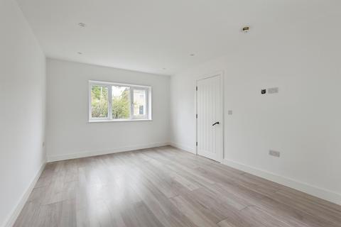 3 bedroom detached house for sale, Valley Way, Stevenage