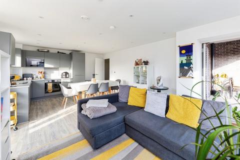 2 bedroom flat for sale, Stirling Close, Stevenage