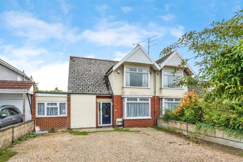 Cricklade Road, Swindon