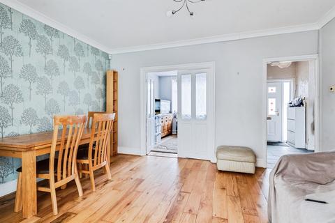 undefined, Cricklade Road, Swindon