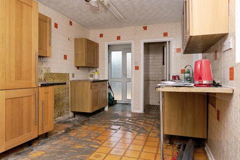 undefined, Sandgate, SWINDON