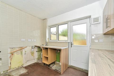 undefined, Weyhill Close, Swindon