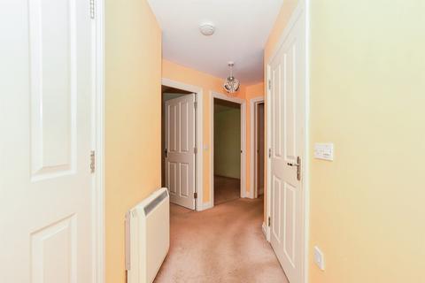 undefined, Horsham Road, Swindon