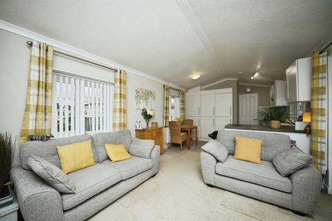 undefined, Ivy House Park, Henlade, Taunton