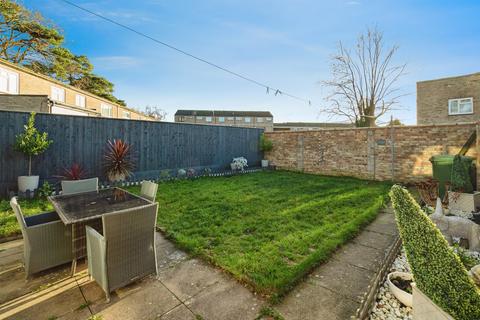 3 bedroom end of terrace house for sale, St. Johns Way, Thetford