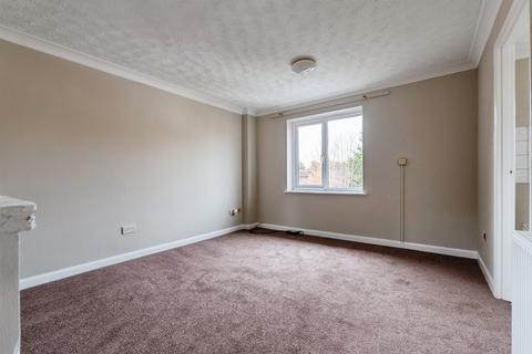 1 bedroom terraced house for sale, Columbine Close, Thetford
