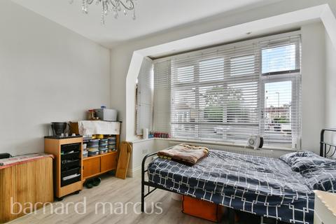 undefined, Earlswood Avenue, Thornton Heath