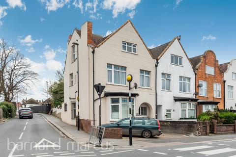 Melfort Road, Thornton Heath