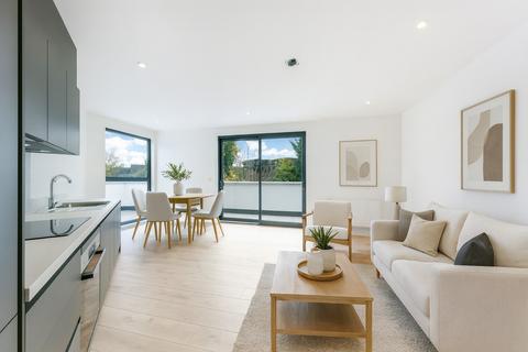 1 bedroom flat for sale, Acacia Road, London