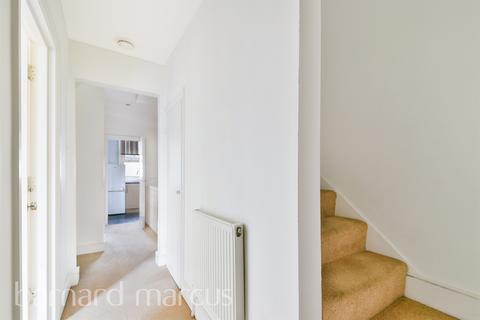 3 bedroom flat for sale, Langdale Road, Thornton Heath