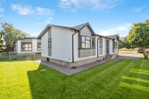 undefined, Sandtoft Road, Belton, Doncaster