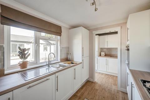 2 bedroom lodge for sale, Sandtoft Road, Belton, Doncaster