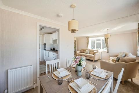 2 bedroom lodge for sale, Sandtoft Road, Belton, Doncaster